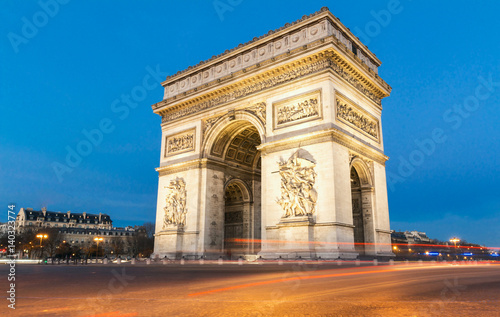 The Triumphal Arch in evening, Paris. © kovalenkovpetr