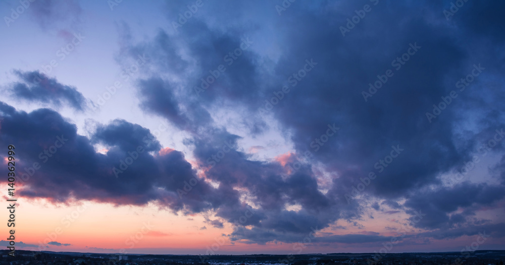 Fototapeta premium Cloudy sky in evening