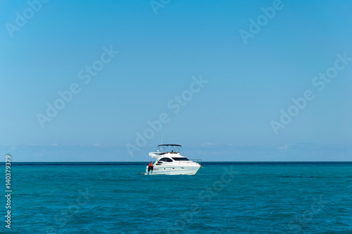 Yacht in the Carribean © Emilian