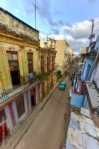 Fototapeta Naklejka Na Ścianę i Meble -  Old Building - Havana, Cuba