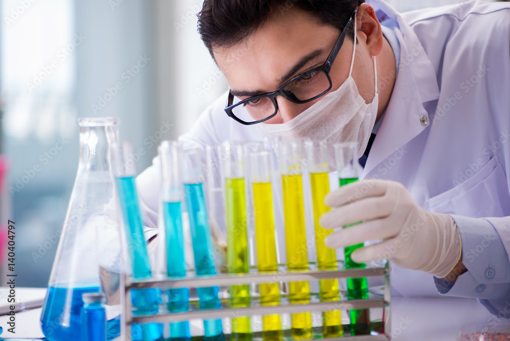 Doctor working in the lab Doctor working in the lab