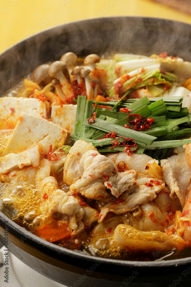 キムチ鍋 　KIMUCHI hot pot