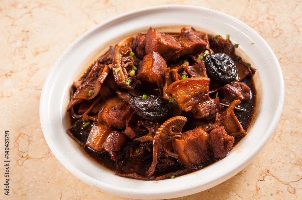 Braised Pork with Dried Bamboo Shoots Braised Pork with Dried Bamboo Shoots