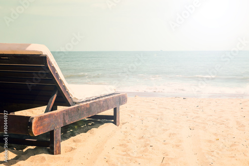 Slika na platnu beach with chaise lounge