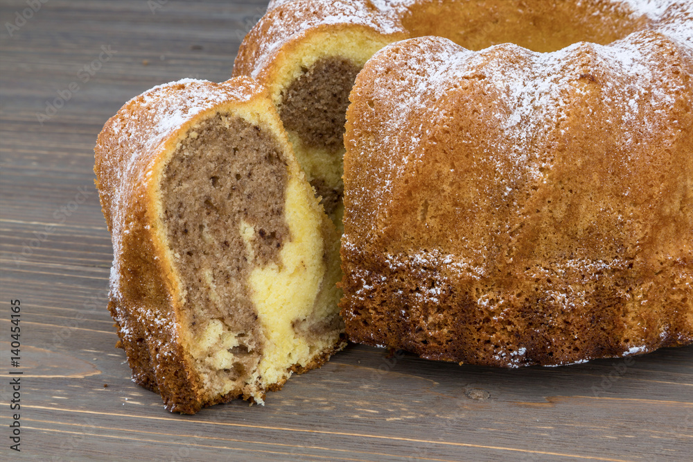 Marmorkuchen Stock-Foto | Adobe Stock