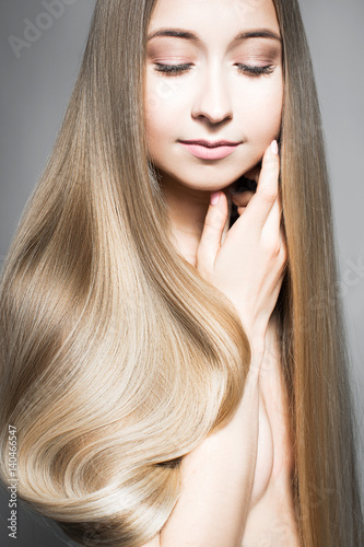 Portrait of a blonde with long straight hair