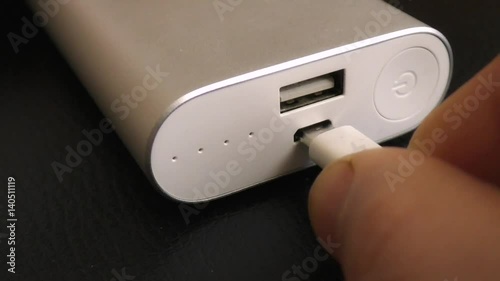 The powerbank connector connects the wire