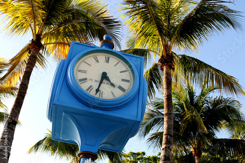 Canvas Print Fort Myers Time Square Street Clock at winter day