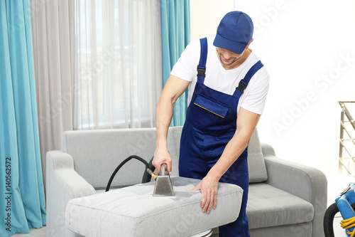 Dry cleaner's employee remo...