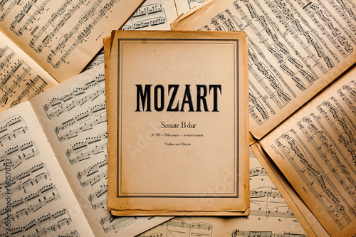 Music notes