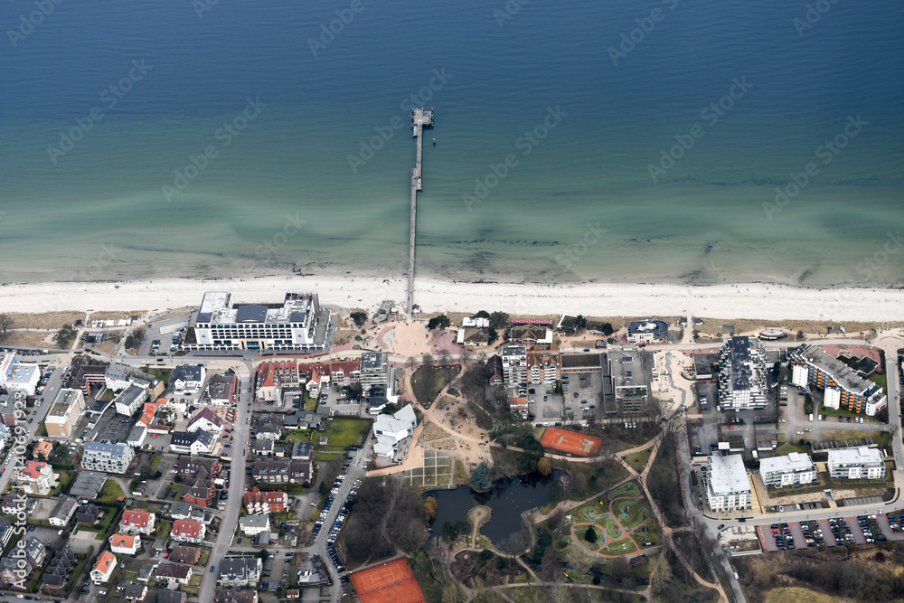 Obraz premium The north of Germany and Hamburg from above