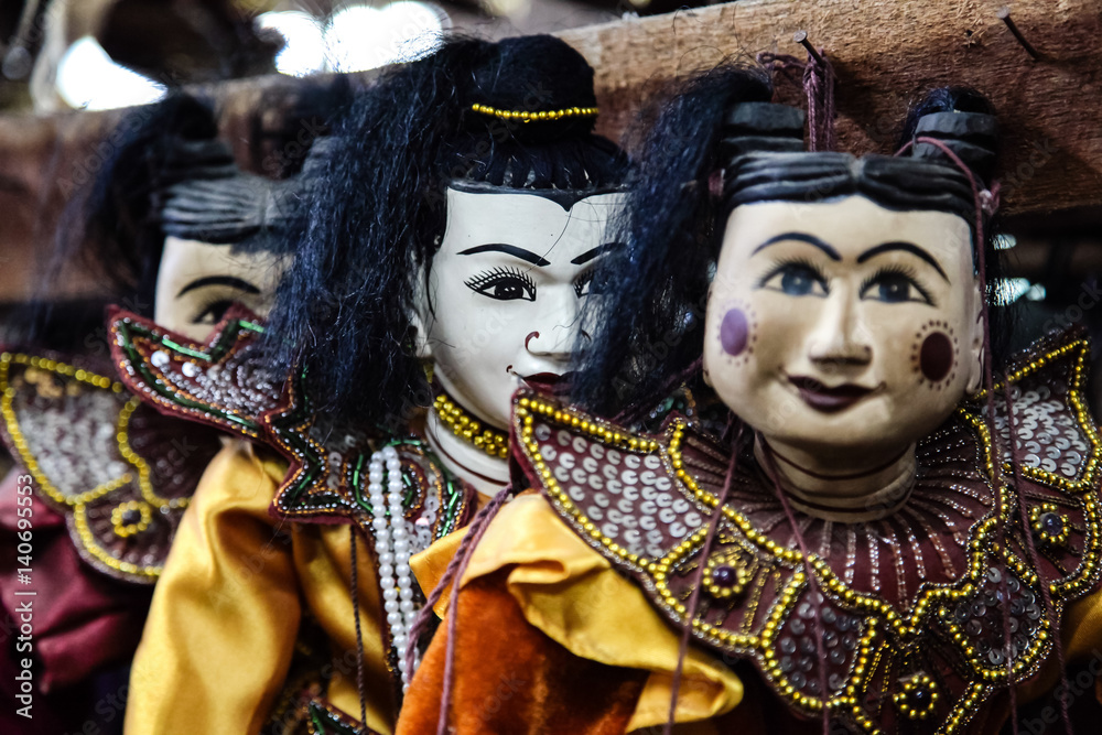 Myanmar - Burma - Mandalay - Marionettenbauer Myanmar - Burma - Mandalay - Marionettenbauer