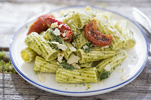 Pesto Pasta Salad with Sundried Tomatoes photo