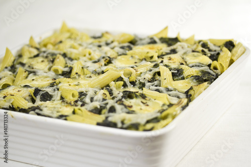 Spinach pasta bake