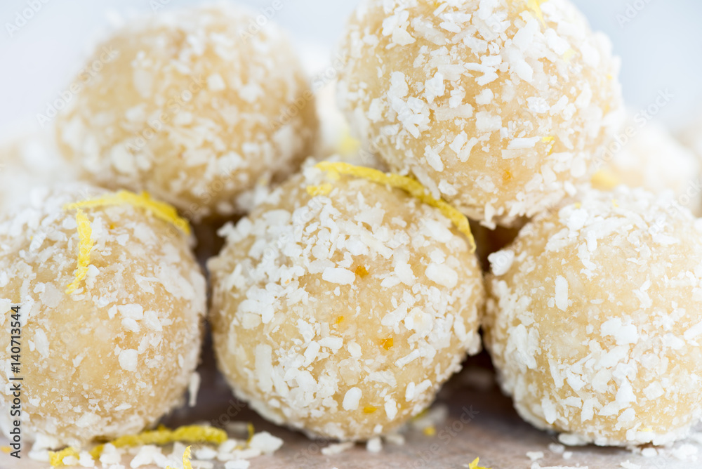 Homemade Raw Vegan Coconut and Lemon Truffles Homemade Raw Vegan Coconut and Lemon Truffles