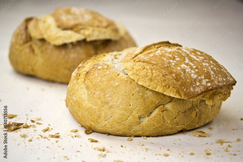 Naklejka premium Fresh loaf of bread for soup