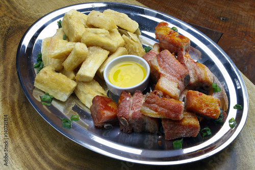 Fried cassava with pork