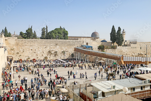 zolotyoho dome cover poklonninya Islamic mosque in Jerusalem