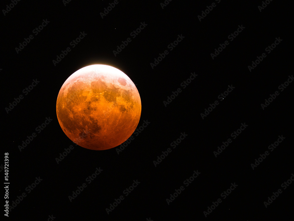 14年10月8日皆既月食月と天王星の接近stock Photo Adobe Stock