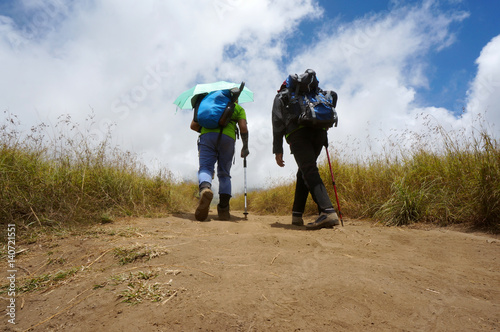 two rinjani climbers