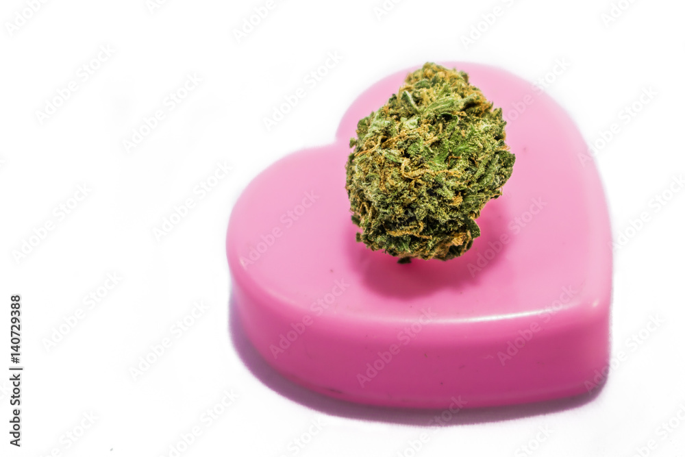 Heart of Weed Heart of Weed