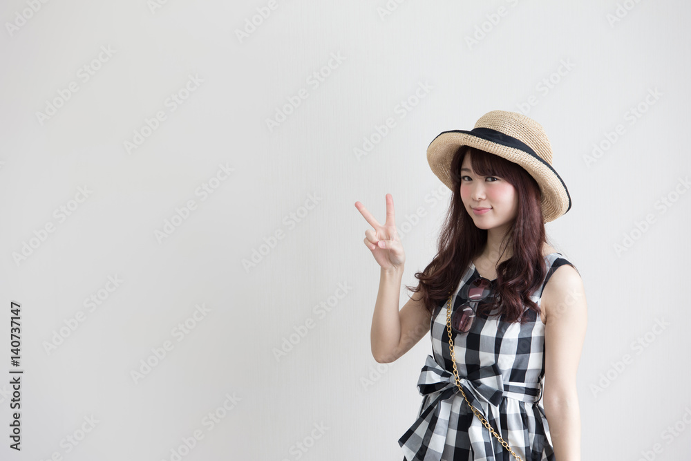 カジュアルポートレート(白バック) カジュアルポートレート(白バック)