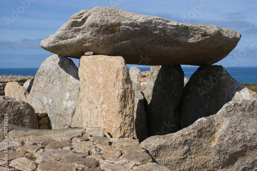 Menez Dregan prähistorische Stätte Plouhinec Bretagne