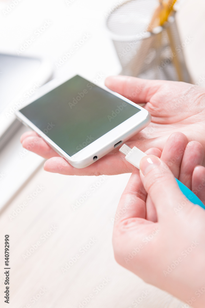 Connecting blue USB charging cable Connecting blue USB charging cable