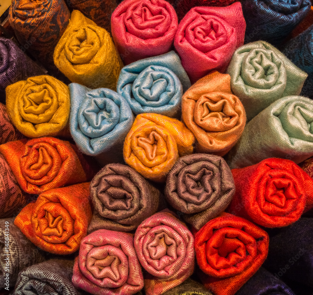 Fototapeta premium Colorful shawls in a store at Grand Bazaar in Istanbul