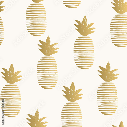 Seamless pattern. Gold pineapple background. Vector illustration.