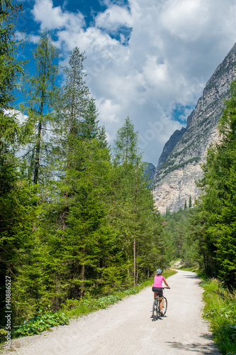 Dolomites cycle path