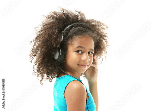 Cute African American girl ...
