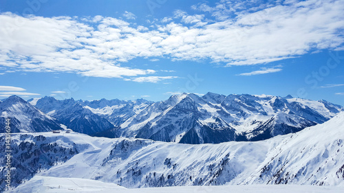Skigebiet in Mayrhofen Tirol © vschlichting