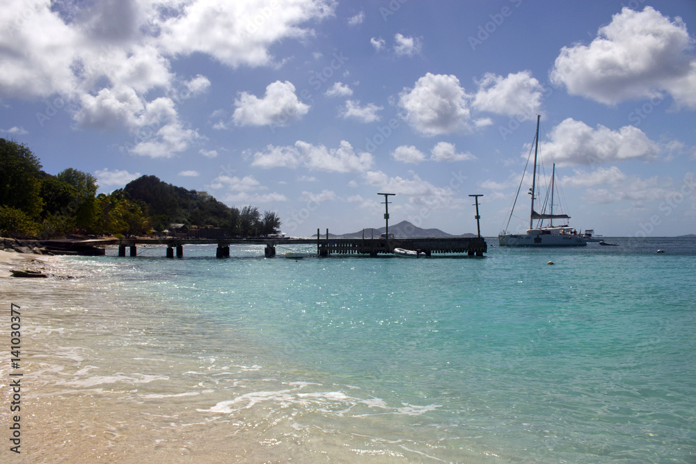 Plage et ponton de Palm Island