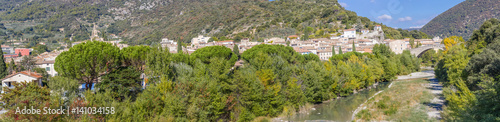 panorama de Nyons, Drôme provençale, France 