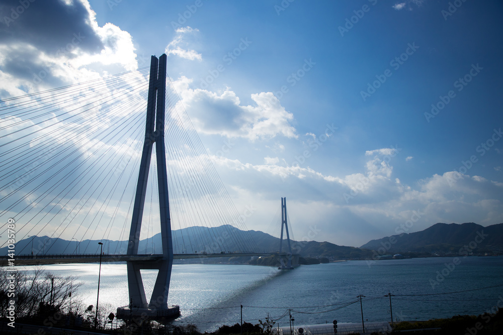 Obraz premium 多々羅大橋(しまなみ海道)
