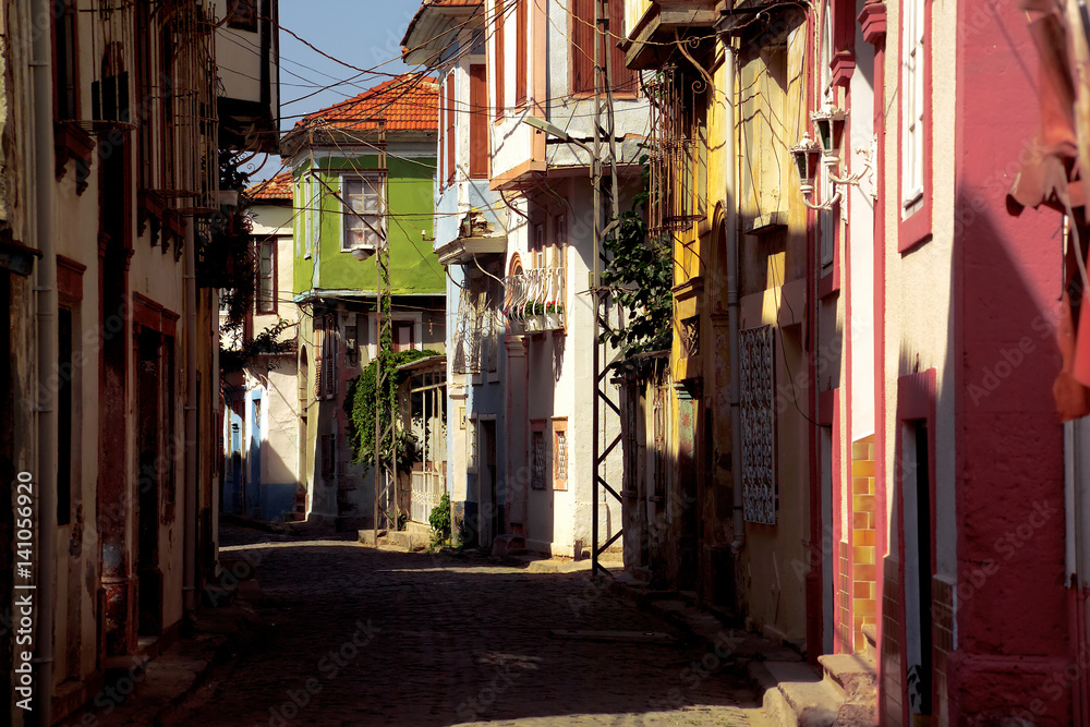 Fototapeta premium an image of several rustic wooden houses 