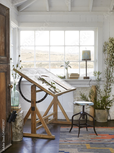 Drawing room with board and accessories 