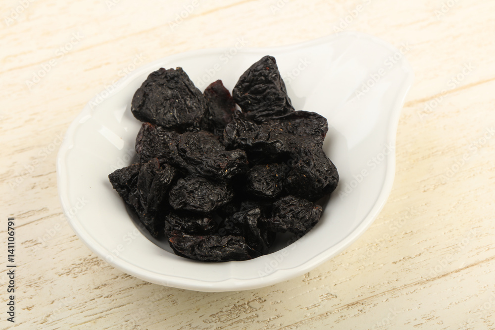 Dried plums Dried plums