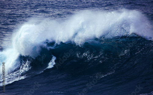 powerful ocean wave breaking