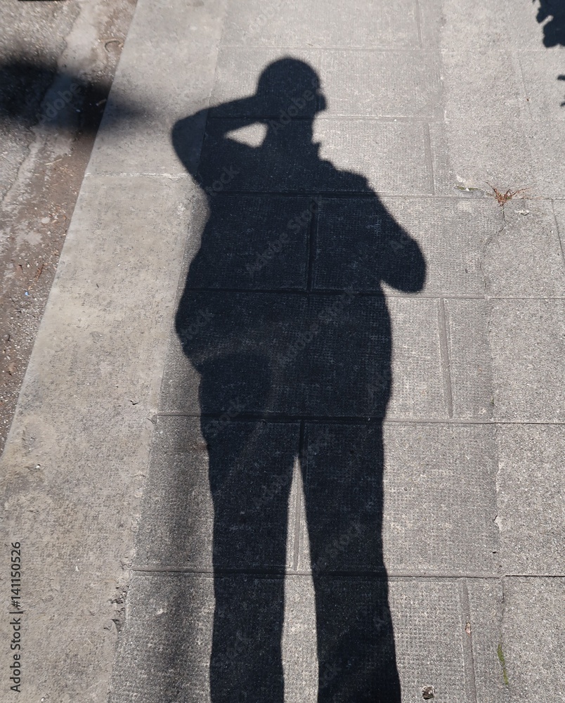 Ombre d'un homme Ombre d'un homme