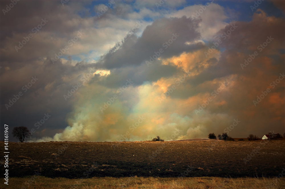 Fototapeta premium Wiosenne Krajobrazy Warmii - Polska
