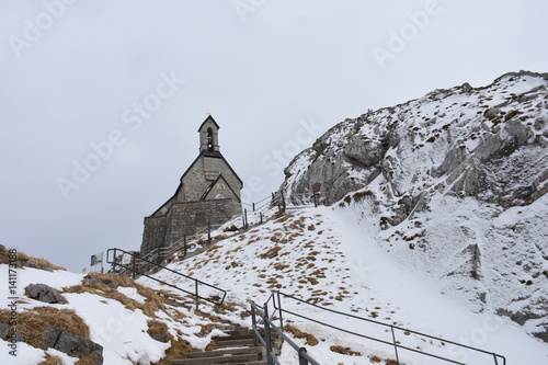 Wendelstein, Kirche, Kapelle, Deutschlands höchstgelegene Kirche, Wendelstein-Kirche, Kircherl, Wendelsteinkircherl, Berg photo