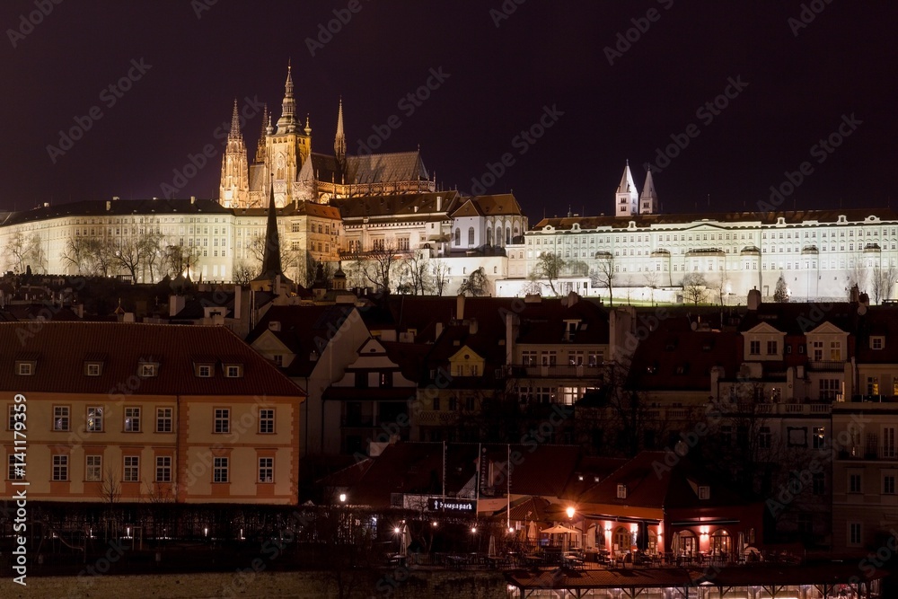 St. Vitus Cathedral and Prague Castle at night, Prague, Czech Republic.