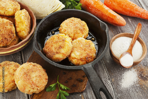 Vegetarian cutlets with cabbage and carrot