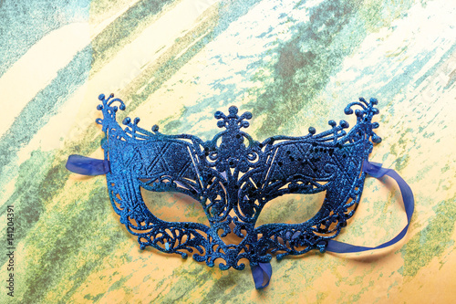 Single carnival disguise mask