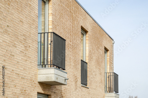 Fassade mit Balkon © GM Photography