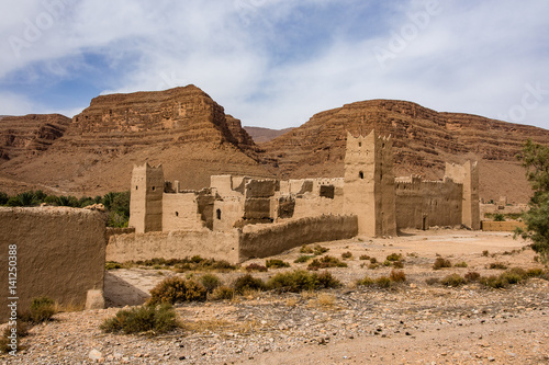 Marokko - Kasbah auf der Fahrt von Midelt nach Erfoud