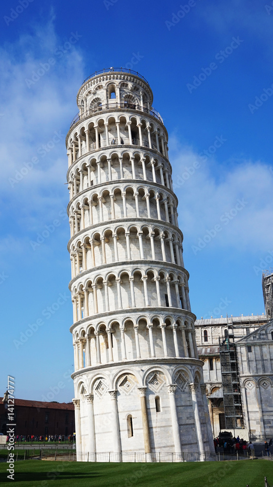 Leaning Tower of Pisa, Italy 