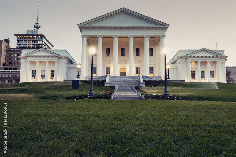 Obraz premium Richmond - State Capitol Building